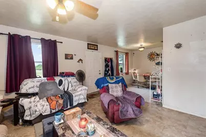 2802 73rd St W, Lehigh Acres, FL 33971 - Photo 8