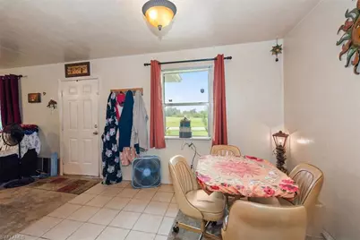 2802 73rd St W, Lehigh Acres, FL 33971 - Photo 4