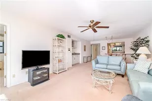 511 SE 43rd St, Cape Coral, FL 33904 - Photo 6