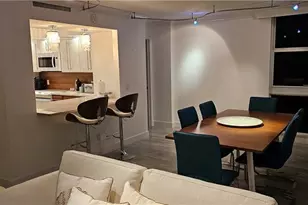 10691 Gulf Shore Dr E, Naples, FL 34108 - Photo 6