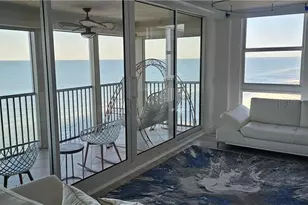 10691 Gulf Shore Dr E, Naples, FL 34108 - Photo 2