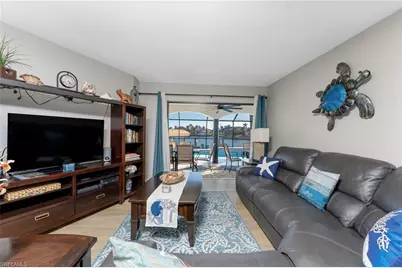 2124 SW 49th Ter, Cape Coral, FL 33914 - Photo 6