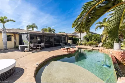 1301 SE 40th Ter, Cape Coral, FL 33904 - Photo 20