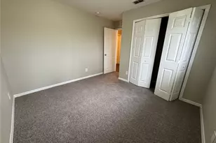 1010 Candlelight Dr, Lehigh Acres, FL 33974 - Photo 14