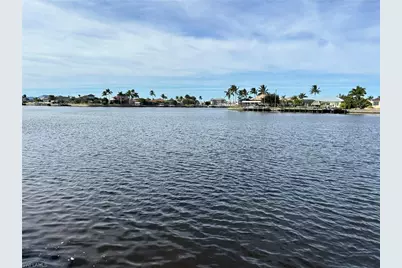 885 W Cape Estates Cir, Cape Coral, FL 33993 - Photo 1