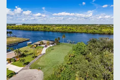 2190 River Rd, Fort Myers, FL 33905 - Photo 4