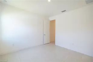 223 NW 4th St, Cape Coral, FL 33993 - Photo 12