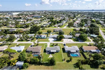 5234 Sunnybrook Ct, Cape Coral, FL 33904 - Photo 32