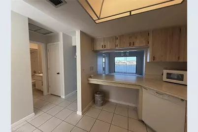 131 SW 47th Ter #202, Cape Coral, FL 33914 - Photo 24
