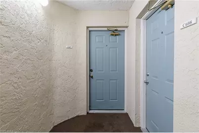 2875 Palm Beach Blvd #607, Fort Myers, FL 33916 - Photo 4