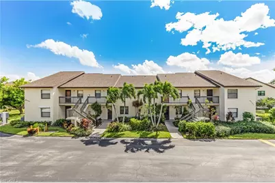 9305 Lake Park Dr #204, Fort Myers, FL 33919 - Photo 2