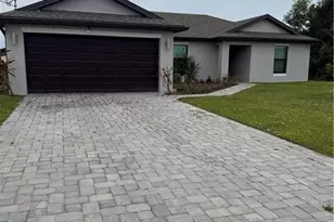 865 Yellowbird Dr, Fort Myers, FL 33913 - Photo 1