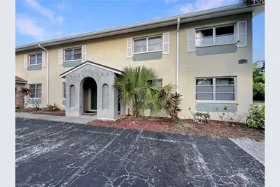 6635 Warwick Cir #8, Fort Myers, FL 33919 - Photo 2