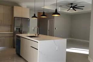 746 Courtland Ave S, Lehigh Acres, FL 33974 - Photo 8