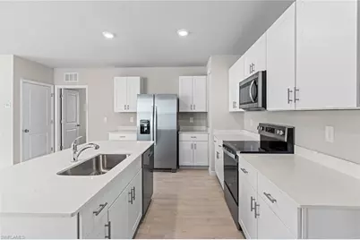 1150 Brooklands Dr, Fort Myers, FL 33905 - Photo 8