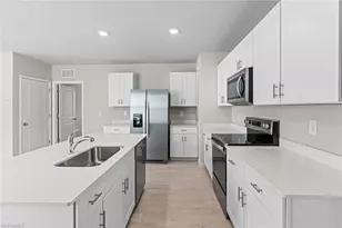 1150 Brooklands Dr, Fort Myers, FL 33905 - Photo 8