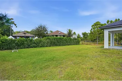 1013 Atherton Ave, Lehigh Acres, FL 33971 - Photo 38