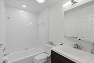 9721 Keel Ct, Fort Myers, FL 33919 - Photo 30