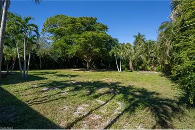 1259 Burtwood Dr, Fort Myers, FL 33901 - Photo 6