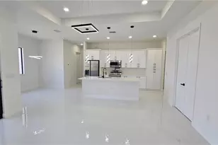 449 Redwing St, Lehigh Acres, FL 33974 - Photo 4