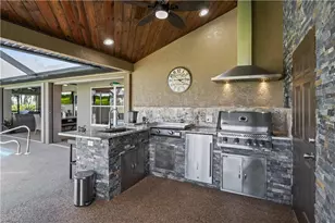 11886 Royal Tee Cir, Cape Coral, FL 33991 - Photo 4