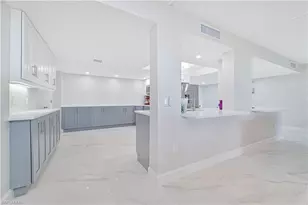 15 Bluebill Ave, Naples, FL 34108 - Photo 14