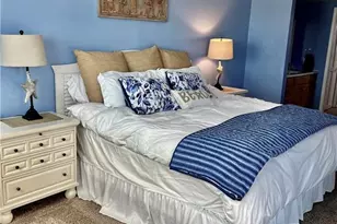 801 River Point Dr, Naples, FL 34102 - Photo 10