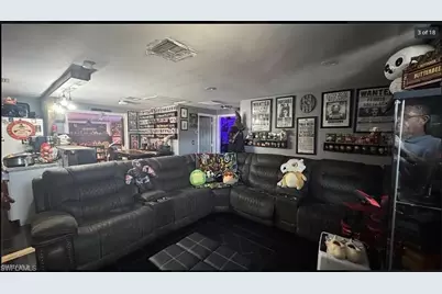 2184 Coronet St, Fort Myers, FL 33907 - Photo 4