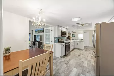 11235 Caravel Cir, Fort Myers, FL 33908 - Photo 10