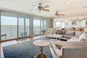 383 Seminole Way, Fort Myers Beach, FL 33931 - Photo 4