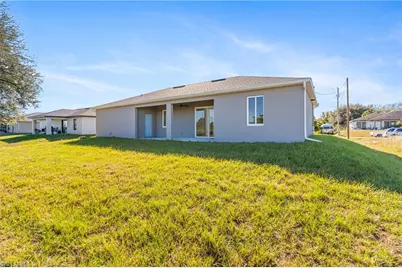 2716 25th St SW, Lehigh Acres, FL 33976 - Photo 44