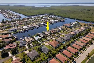 2822 SW 49th Terrace, Cape Coral, FL 33914 - Photo 4