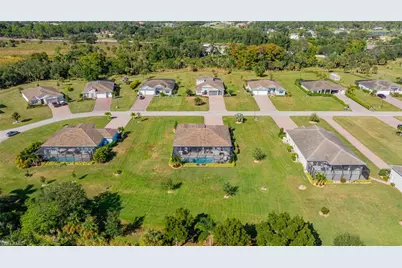 2140 Hickeys Creekside Dr, Alva, FL 33920 - Photo 44