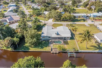 1366 Sunrise Dr, North Fort Myers, FL 33917 - Photo 46