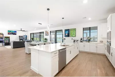 10801 Timber Creek Dr, Fort Myers, FL 33913 - Photo 20