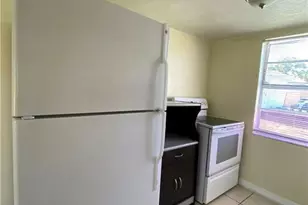 3323 Canal St, Fort Myers, FL 33916 - Photo 4