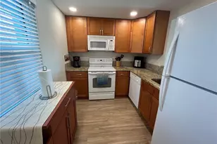 1624 Pine Valley Dr, Fort Myers, FL 33907 - Photo 2