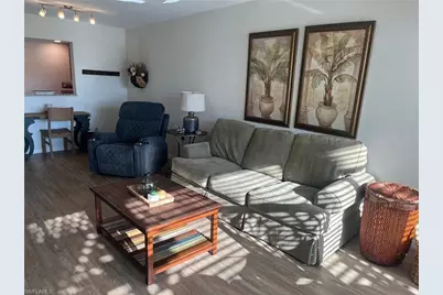 1624 Pine Valley Dr #211, Fort Myers, FL 33907 - Photo 4