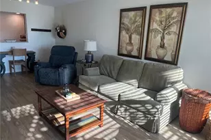 1624 Pine Valley Dr, Fort Myers, FL 33907 - Photo 4