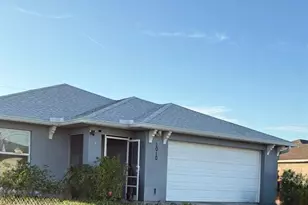 1010 NE 1st Ave, Cape Coral, FL 33909 - Photo 1