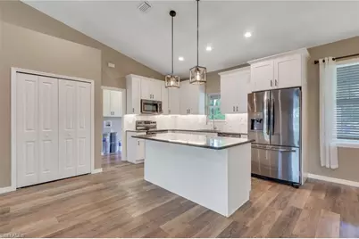 8117 Breeze Dr, North Fort Myers, FL 33917 - Photo 8