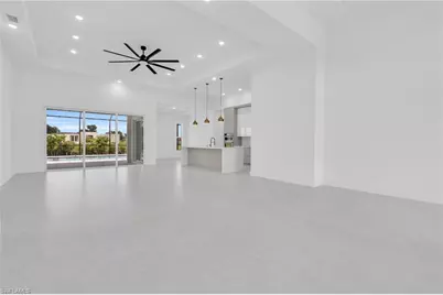 266 W Pine Valley Ln, Rotonda West, FL 33947 - Photo 20