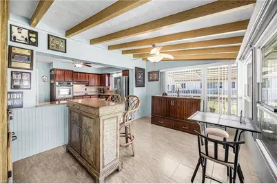 425 Pinecrest Ct, Cape Coral, FL 33904 - Photo 18