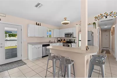 205 NE 23rd St, Cape Coral, FL 33909 - Photo 6