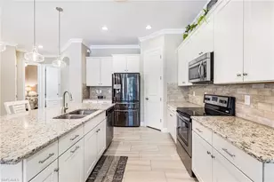 10386 Materita Dr, Fort Myers, FL 33913 - Photo 18
