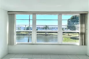 1454 Myerlee Country Club Blvd, Fort Myers, FL 33919 - Photo 20