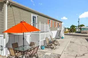 16 Helen Ln, Fort Myers Beach, FL 33931 - Photo 36