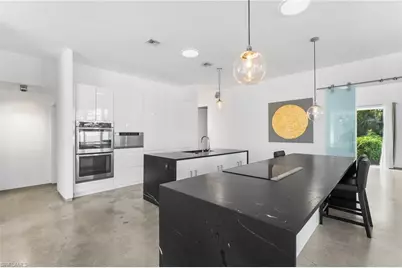 11510 Compass Point Dr, Fort Myers, FL 33908 - Photo 18