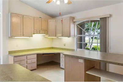 422 SE 12th Ct, Cape Coral, FL 33990 - Photo 14