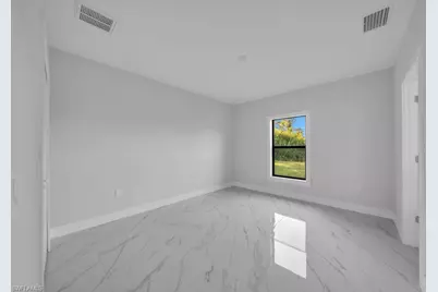 644 Woodcrest Dr, Lehigh Acres, FL 33972 - Photo 20